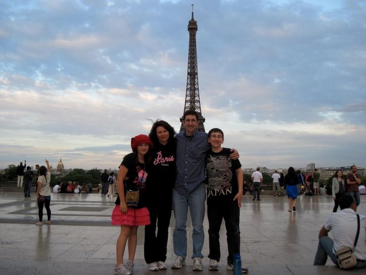 My+family+and+I+in+front+of+the+Eiffel+Tower